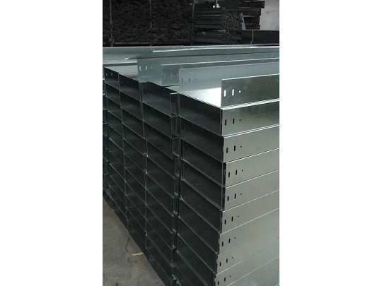 沖孔透氣托盤式橋架2