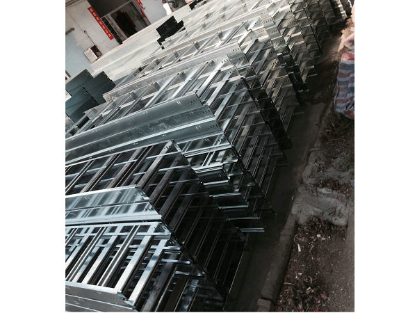 東莞梯式橋架廠家